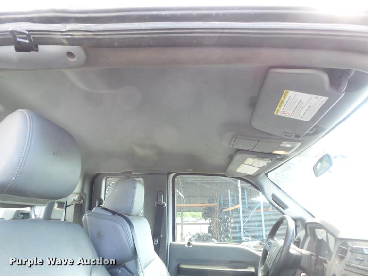 image for item DD7215 2011 Ford F250 Super Duty XL SuperCab pickup truck