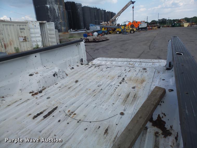 image for item DD7215 2011 Ford F250 Super Duty XL SuperCab pickup truck