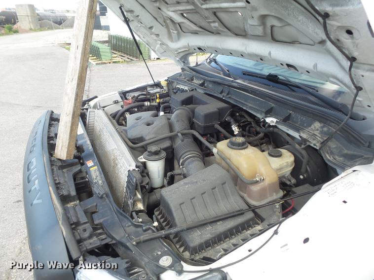 image for item DD7215 2011 Ford F250 Super Duty XL SuperCab pickup truck