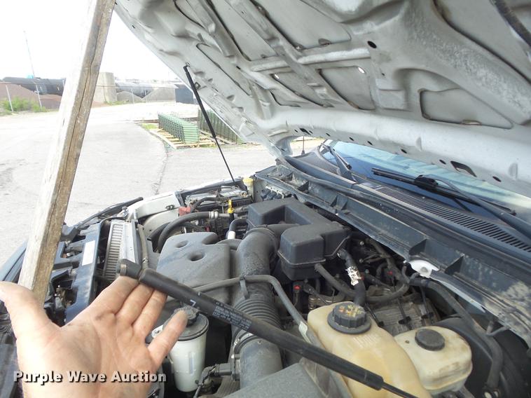 image for item DD7215 2011 Ford F250 Super Duty XL SuperCab pickup truck