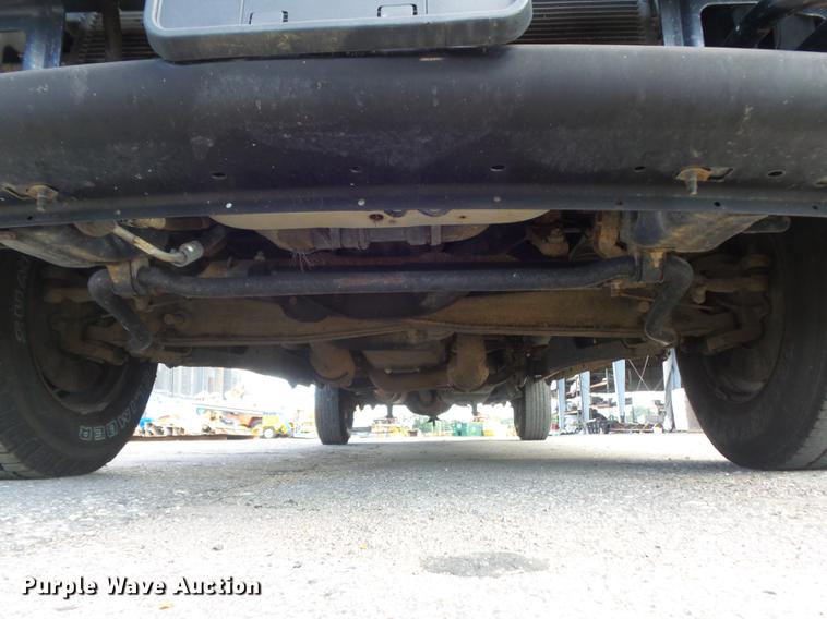 image for item DD7215 2011 Ford F250 Super Duty XL SuperCab pickup truck