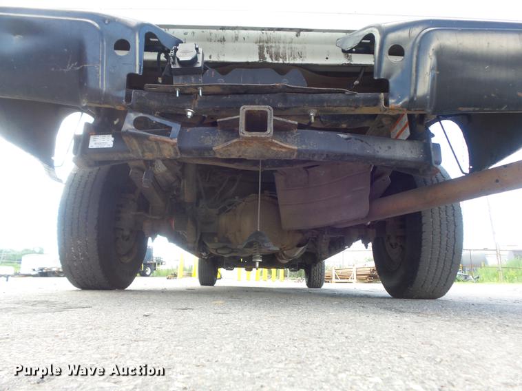 image for item DD7215 2011 Ford F250 Super Duty XL SuperCab pickup truck