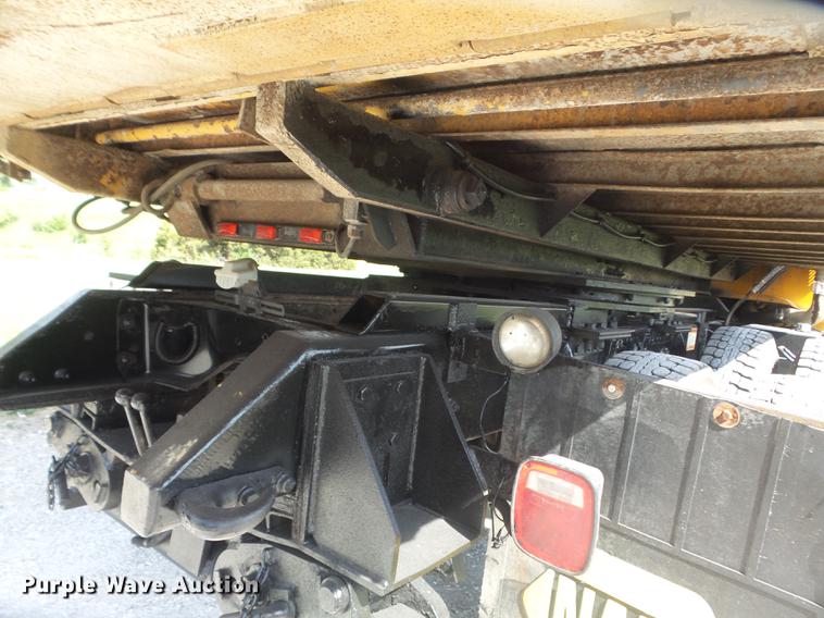 image for item DD7229 1994 White Gmc WG dump truck