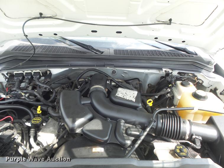 image for item DD7231 2008 Ford F250 Super Duty XL utility bed pickup truck