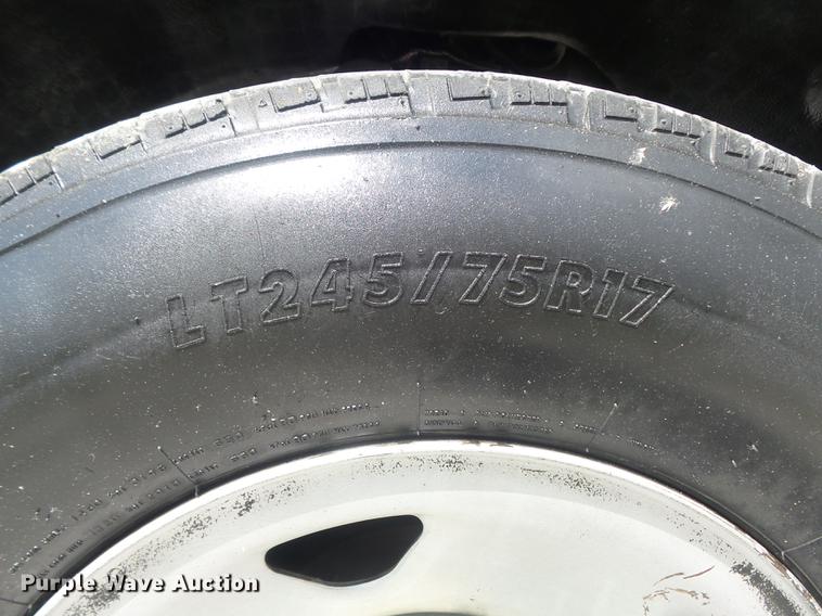 image for item DD7231 2008 Ford F250 Super Duty XL utility bed pickup truck