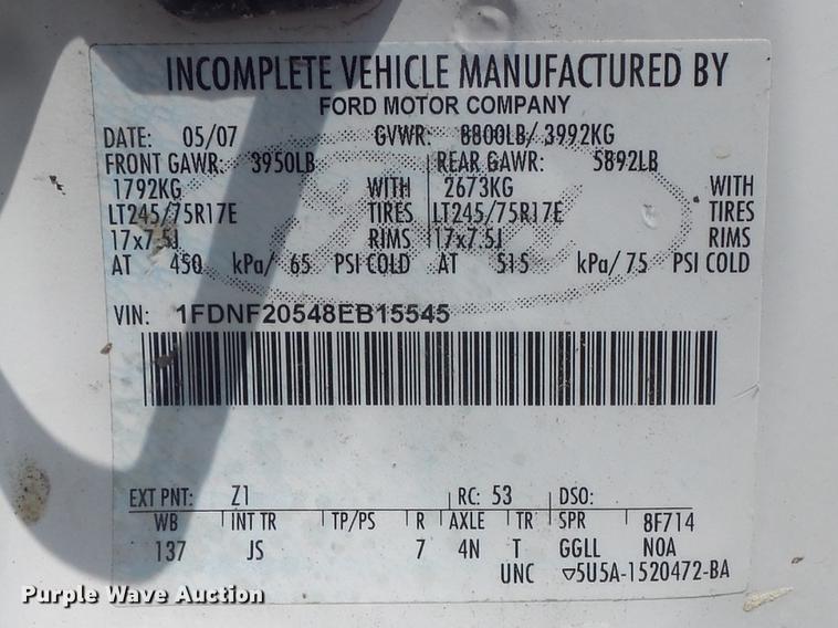 image for item DD7231 2008 Ford F250 Super Duty XL utility bed pickup truck