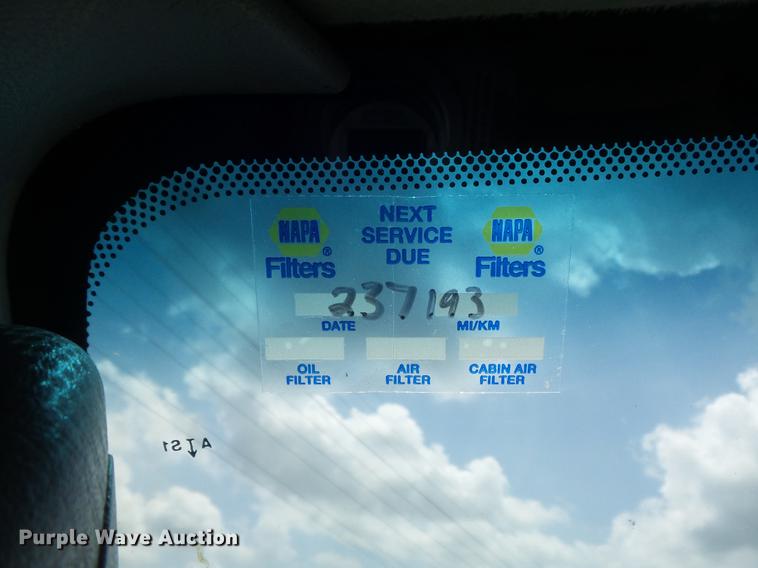 image for item DD7233 2007 Ford F550 Super Duty XL flatbed truck