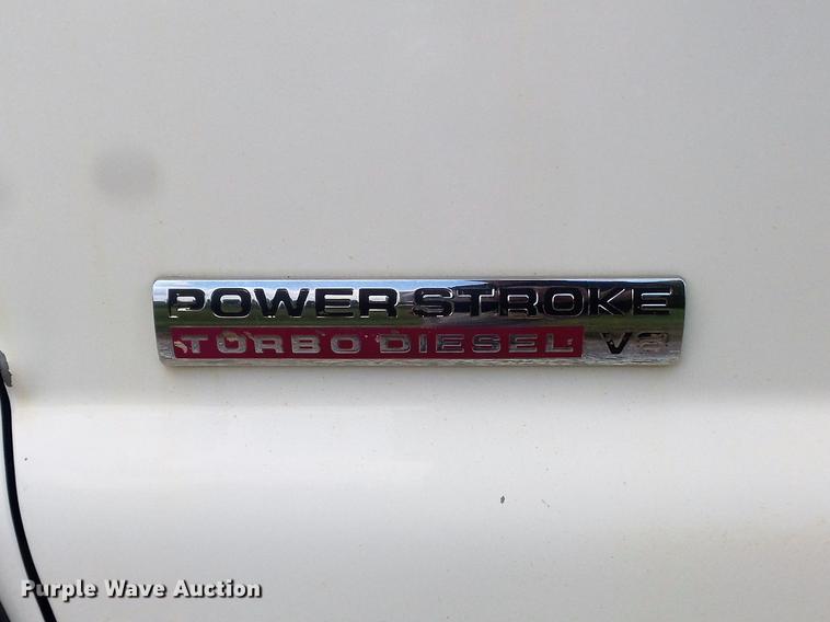 image for item DD7233 2007 Ford F550 Super Duty XL flatbed truck