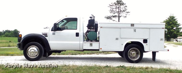 image for item DD7234 2008 Ford F450 Super Duty XL service truck
