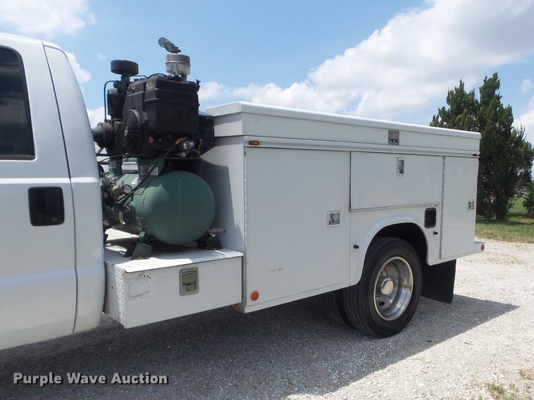 image for item DD7234 2008 Ford F450 Super Duty XL service truck