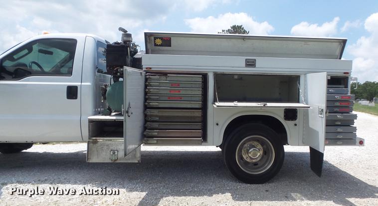 image for item DD7234 2008 Ford F450 Super Duty XL service truck
