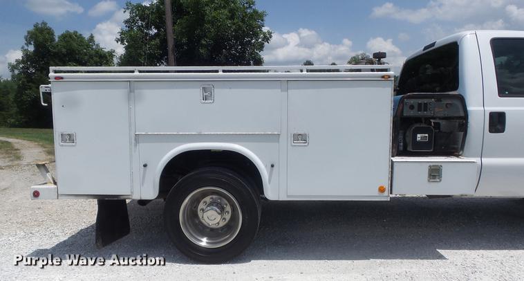 image for item DD7234 2008 Ford F450 Super Duty XL service truck