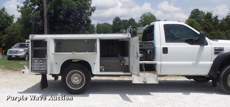 image for item DD7234 2008 Ford F450 Super Duty XL service truck