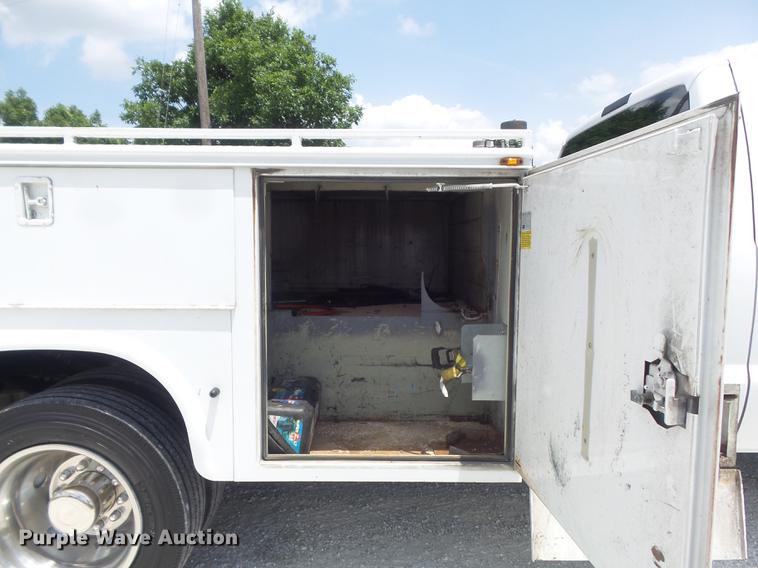 image for item DD7234 2008 Ford F450 Super Duty XL service truck