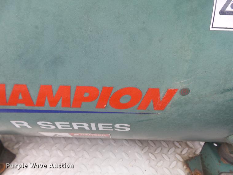 image for item DD7234 2008 Ford F450 Super Duty XL service truck