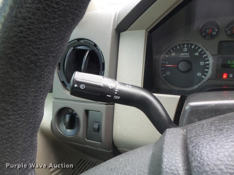 image for item DD7234 2008 Ford F450 Super Duty XL service truck