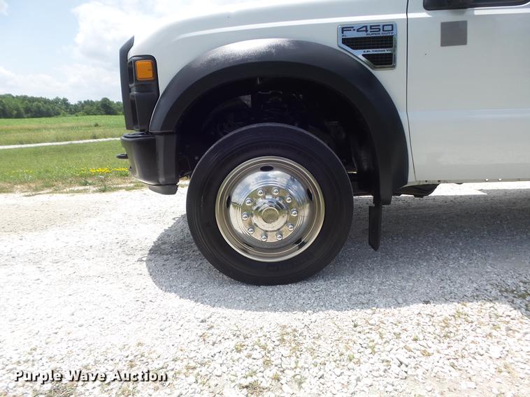 image for item DD7234 2008 Ford F450 Super Duty XL service truck