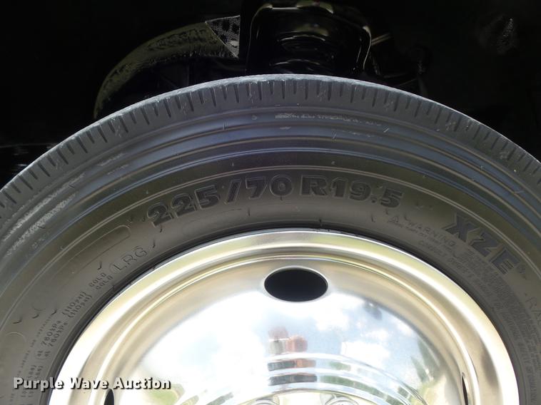 image for item DD7234 2008 Ford F450 Super Duty XL service truck