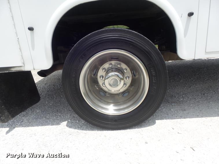 image for item DD7234 2008 Ford F450 Super Duty XL service truck