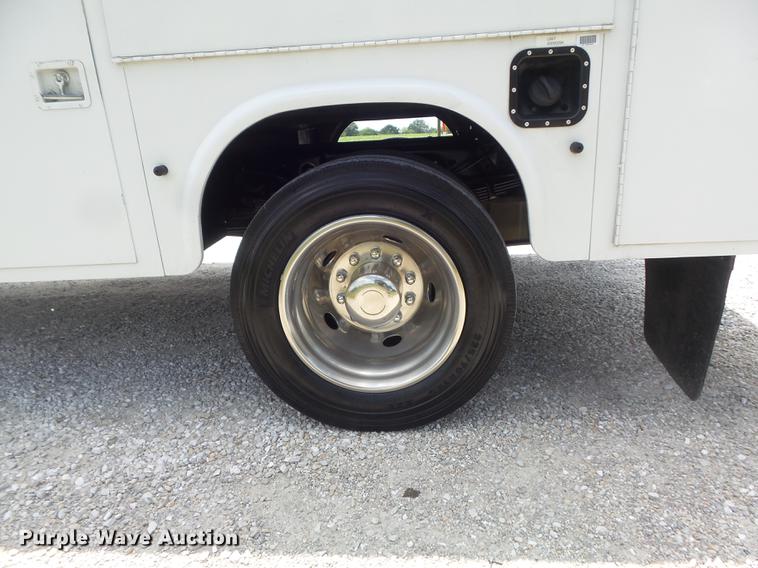 image for item DD7234 2008 Ford F450 Super Duty XL service truck