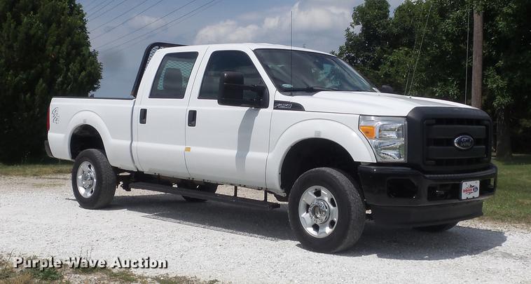 image for item DD7235 2012 Ford F250 Super Duty XL Crew Cab pickup truck