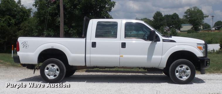 image for item DD7235 2012 Ford F250 Super Duty XL Crew Cab pickup truck