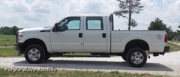 image for item DD7235 2012 Ford F250 Super Duty XL Crew Cab pickup truck