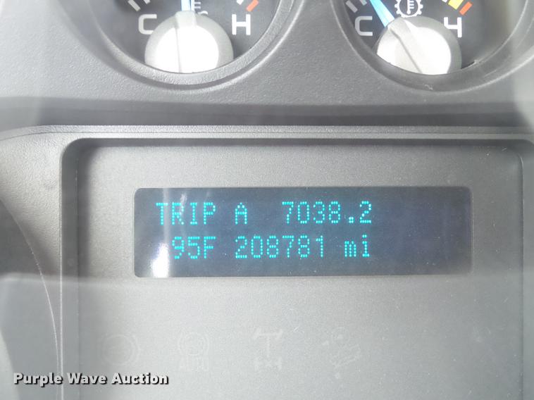 image for item DD7235 2012 Ford F250 Super Duty XL Crew Cab pickup truck