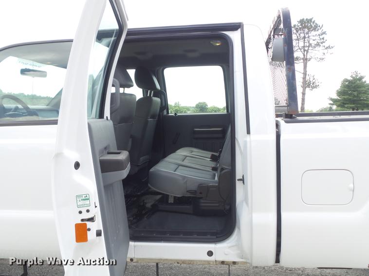 image for item DD7235 2012 Ford F250 Super Duty XL Crew Cab pickup truck