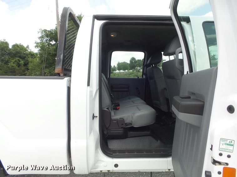 image for item DD7235 2012 Ford F250 Super Duty XL Crew Cab pickup truck