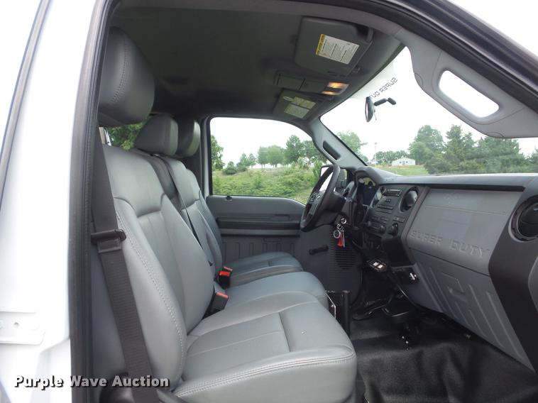 image for item DD7235 2012 Ford F250 Super Duty XL Crew Cab pickup truck