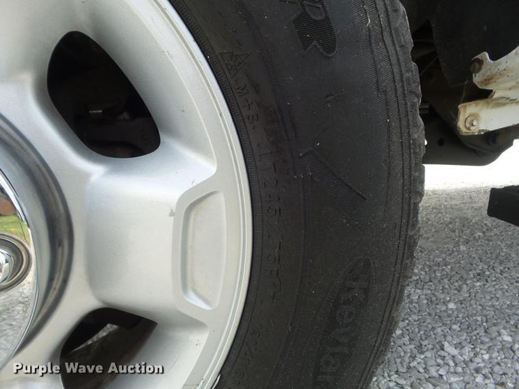 image for item DD7235 2012 Ford F250 Super Duty XL Crew Cab pickup truck