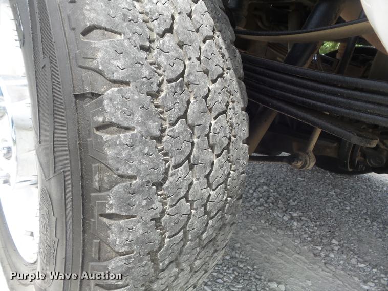 image for item DD7235 2012 Ford F250 Super Duty XL Crew Cab pickup truck