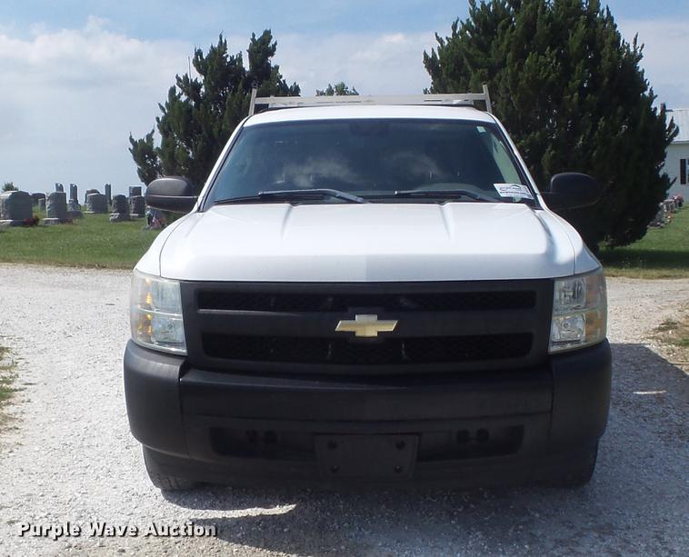 image for item DD7237 2008 Chevrolet Silverado 1500 Ext. Cab pickup truck