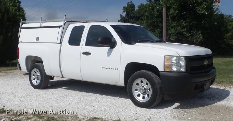 image for item DD7237 2008 Chevrolet Silverado 1500 Ext. Cab pickup truck