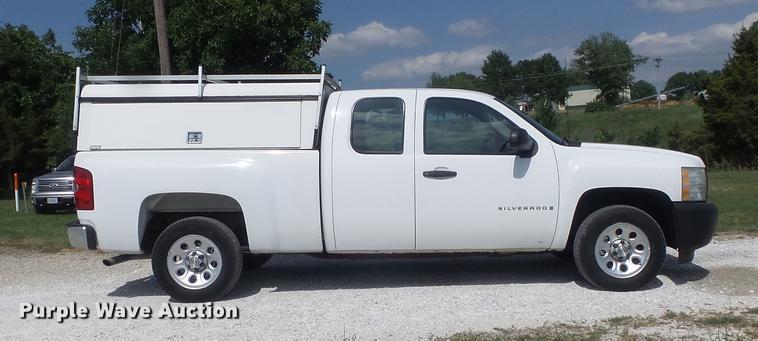 image for item DD7237 2008 Chevrolet Silverado 1500 Ext. Cab pickup truck