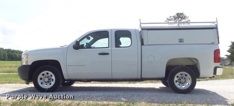 image for item DD7237 2008 Chevrolet Silverado 1500 Ext. Cab pickup truck
