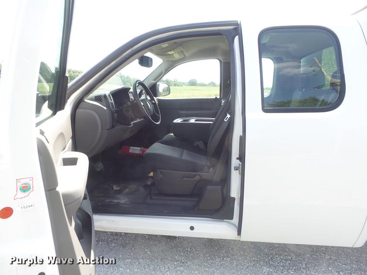 image for item DD7237 2008 Chevrolet Silverado 1500 Ext. Cab pickup truck