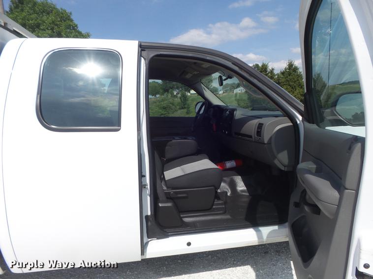 image for item DD7237 2008 Chevrolet Silverado 1500 Ext. Cab pickup truck