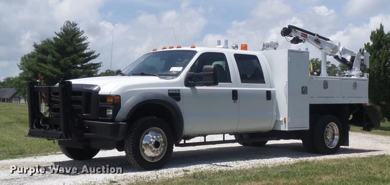 image for item DD7238 2008 Ford F550 Super Duty XL Crew Cab service truck with crane