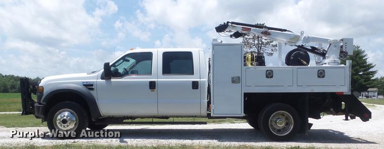 image for item DD7238 2008 Ford F550 Super Duty XL Crew Cab service truck with crane