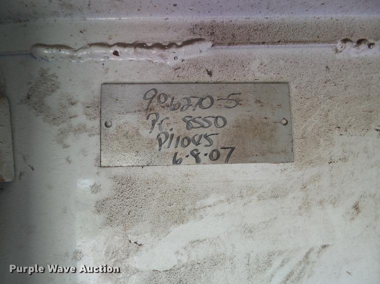 image for item DD7238 2008 Ford F550 Super Duty XL Crew Cab service truck with crane