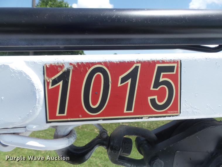 image for item DD7238 2008 Ford F550 Super Duty XL Crew Cab service truck with crane