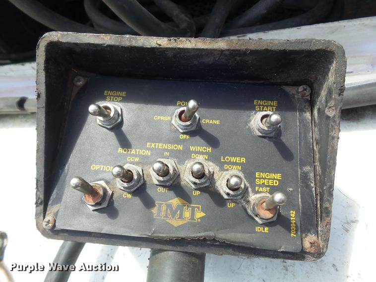 image for item DD7238 2008 Ford F550 Super Duty XL Crew Cab service truck with crane