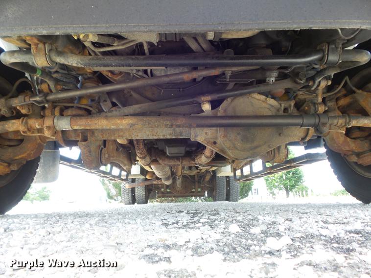 image for item DD7238 2008 Ford F550 Super Duty XL Crew Cab service truck with crane