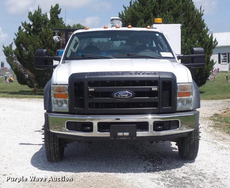 image for item DD7239 2008 Ford F550 Super Duty XL service truck