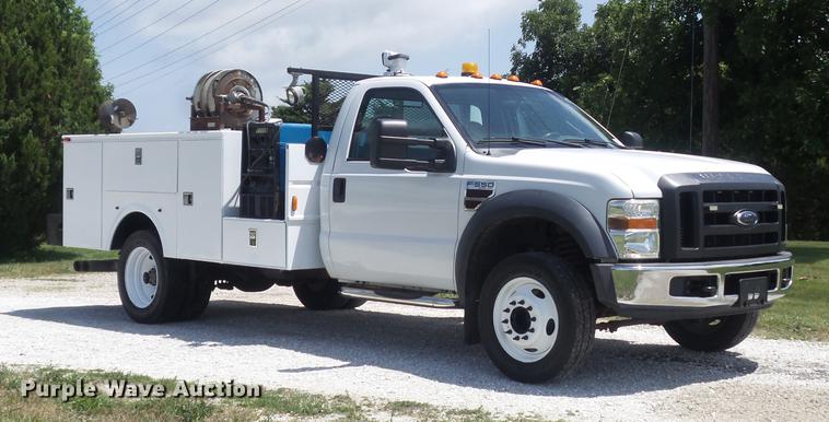 image for item DD7239 2008 Ford F550 Super Duty XL service truck