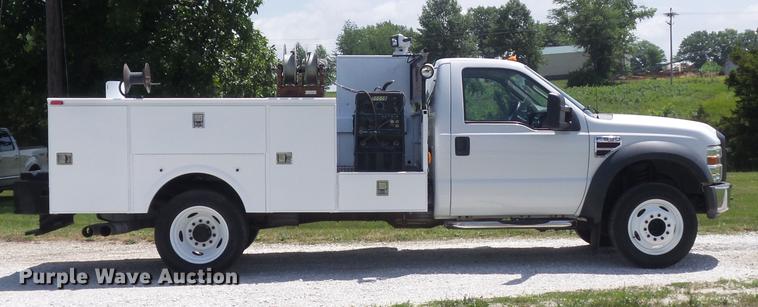 image for item DD7239 2008 Ford F550 Super Duty XL service truck