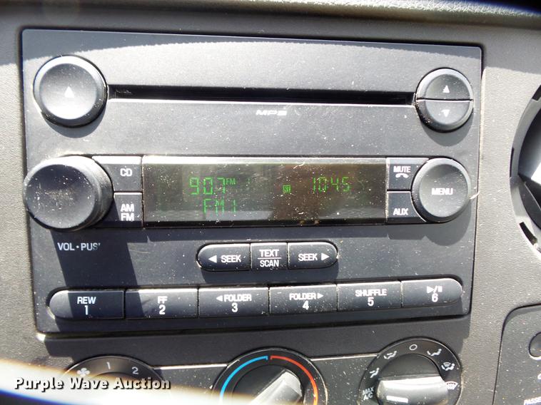 image for item DD7239 2008 Ford F550 Super Duty XL service truck