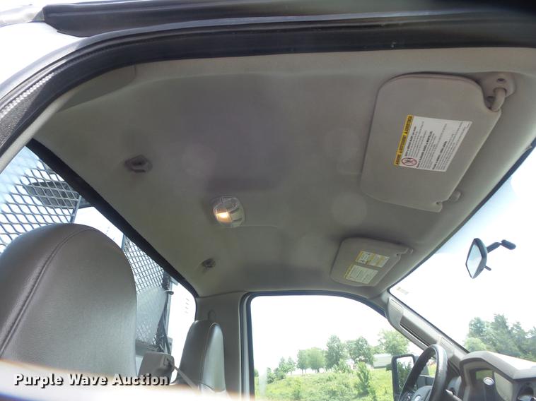 image for item DD7239 2008 Ford F550 Super Duty XL service truck